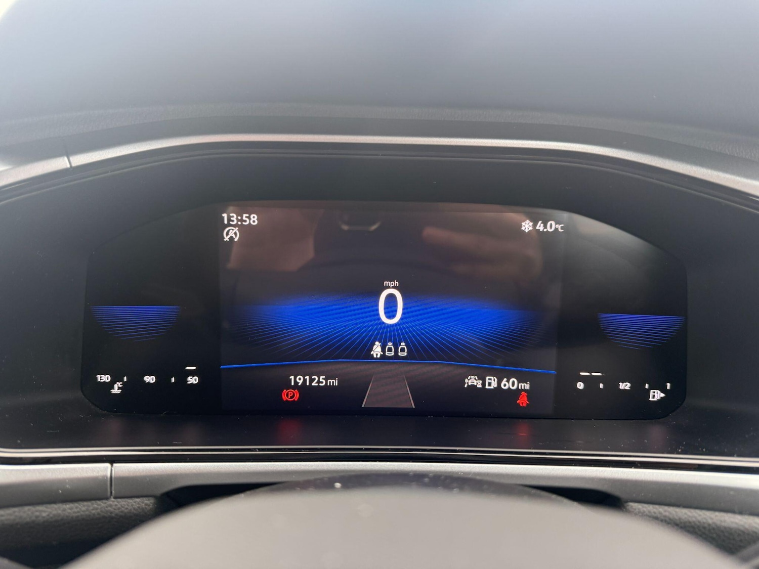 Used Volkswagen T-Roc 2023 for sale - 77709948: Photo 26