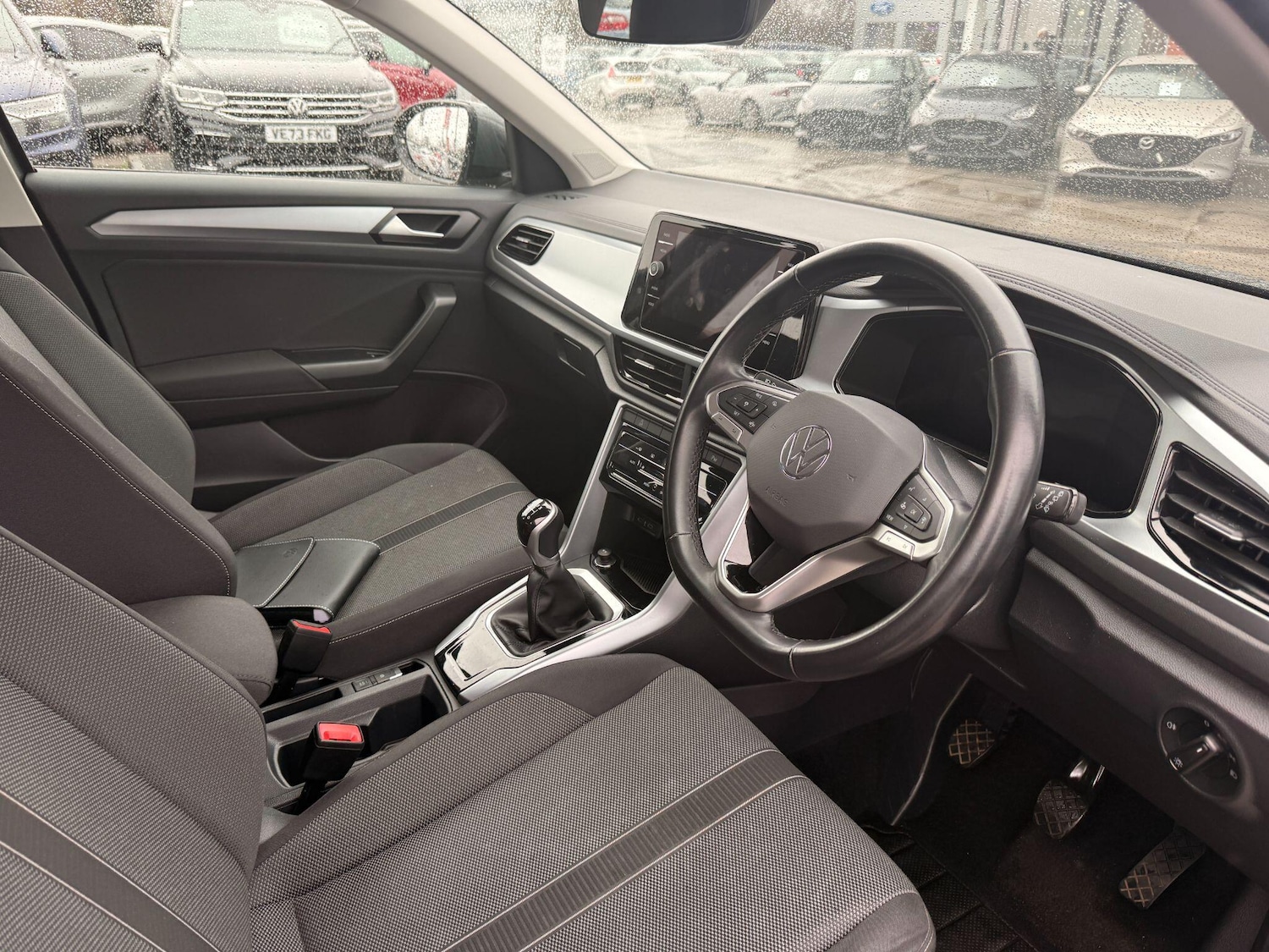 Used Volkswagen T-Roc 2023 for sale - 77709948: Photo 28