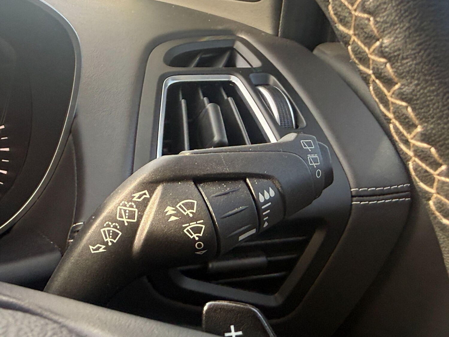 Used Ford Kuga for sale - 77497469: Photo 15