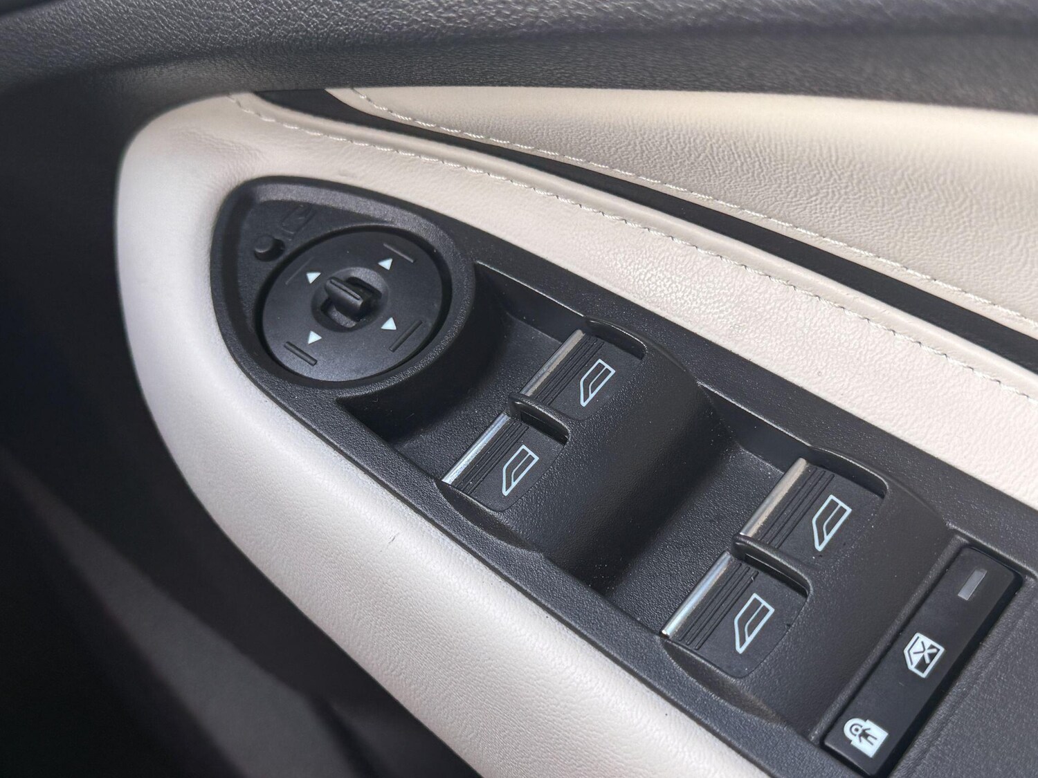 Used Ford Kuga for sale - 77497469: Photo 18