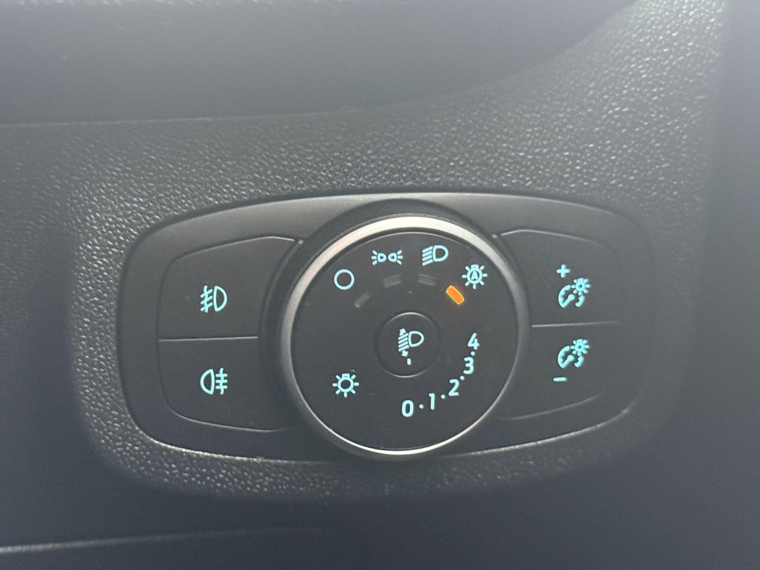 Used Ford Fiesta 2022 for sale - 77190540: Photo 17