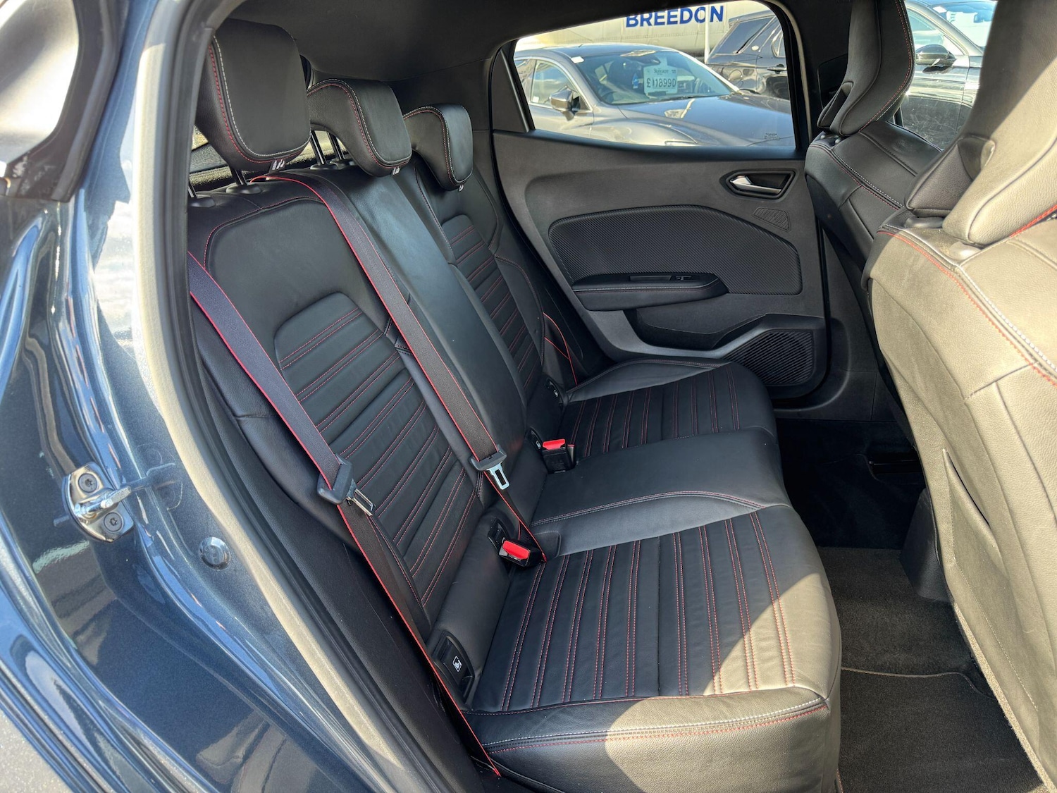 Used Renault Clio 2020 for sale - 76432712: Photo 12