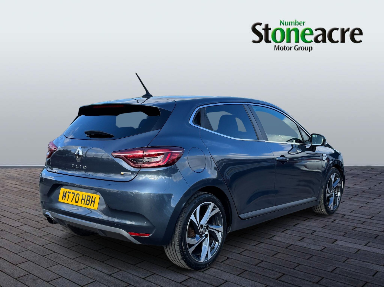 Used Renault Clio 2020 for sale - 76432712: Photo 2