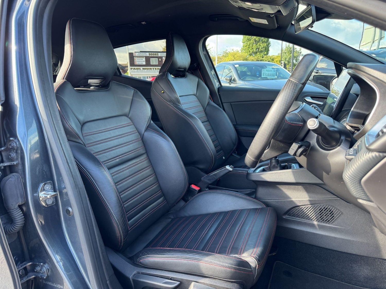 Used Renault Clio 2020 for sale - 76432712: Photo 9