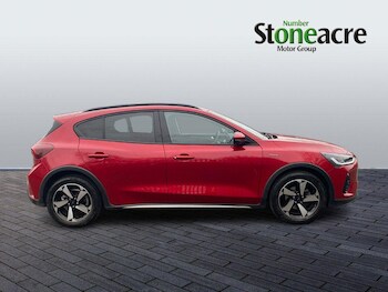 Used Ford Focus 2022 for sale - 77166980: Photo