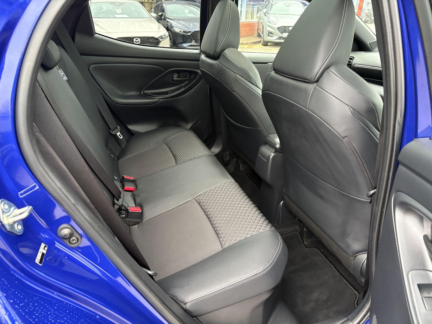 Used Mazda Mazda2 HYBRID 2024 for sale - 76995218: Photo 10