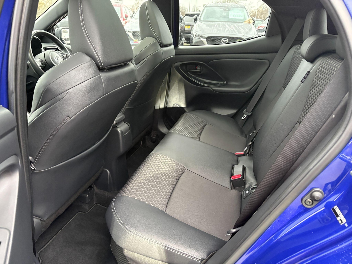 Used Mazda Mazda2 HYBRID 2024 for sale - 76995218: Photo 12