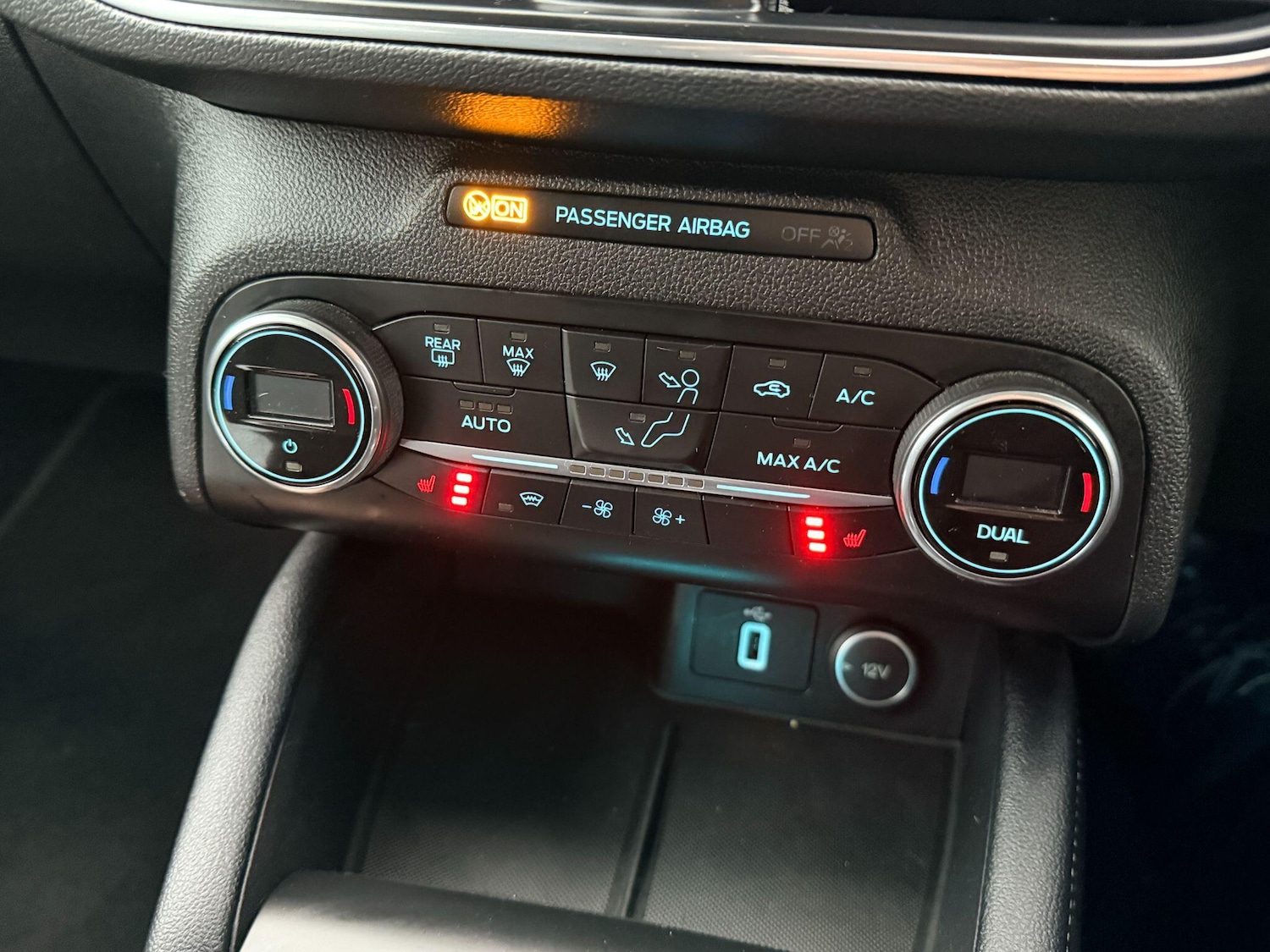 Used Ford Focus 2019 for sale - 77564936: Photo 11