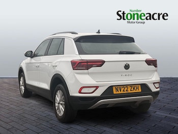 Used Volkswagen T-Roc 2022 for sale - 77175110: Photo