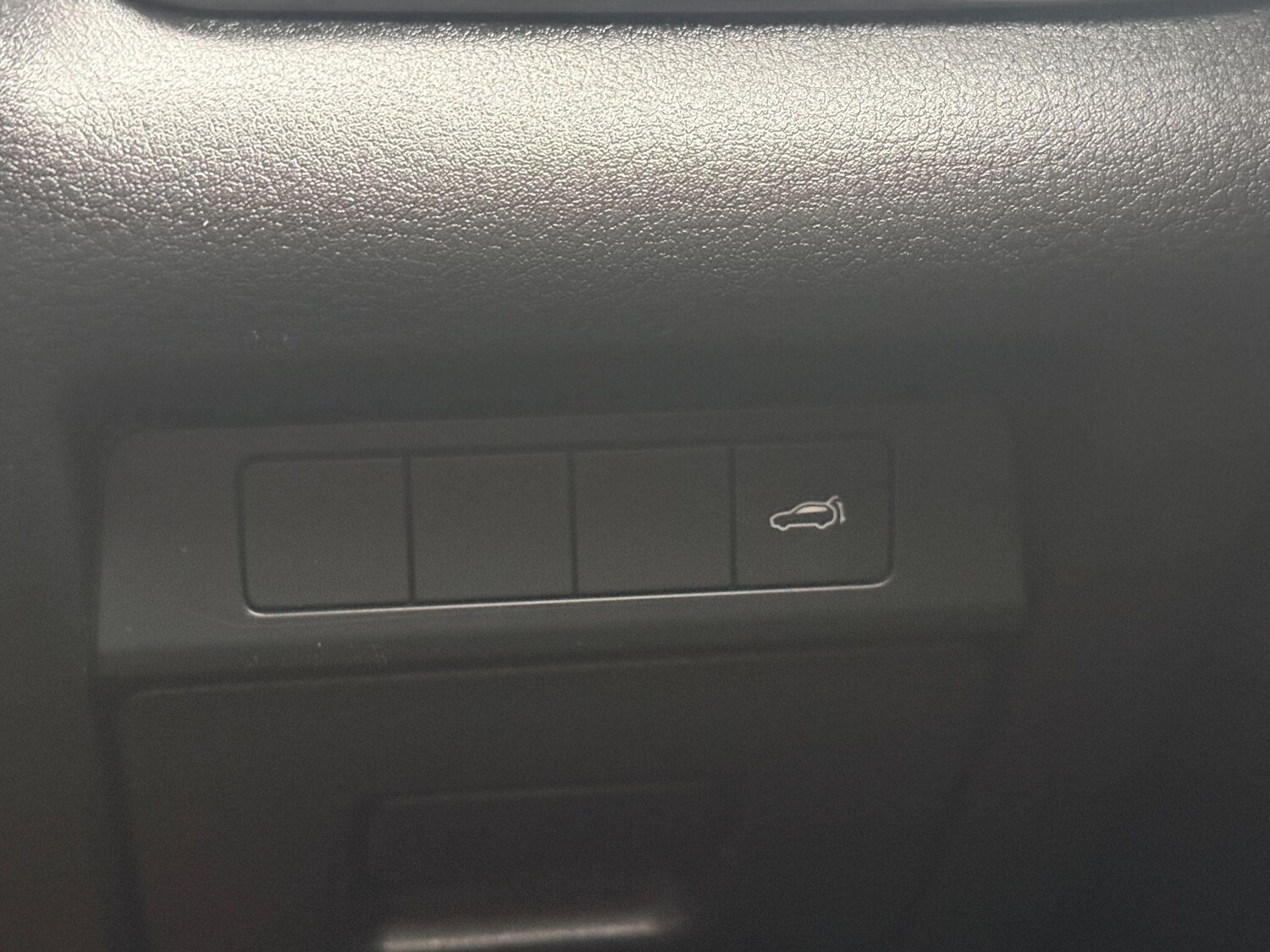 Used Mazda CX-30 2023 for sale - 76337318: Photo 17