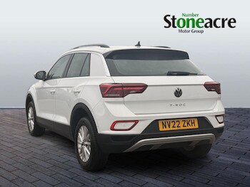 Used Volkswagen T-Roc 2022 for sale - 77496152: Photo