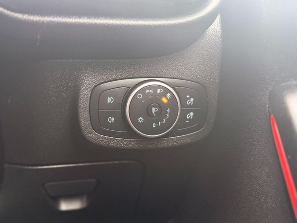 Used Ford Fiesta 2020 for sale - 76188506: Photo 15