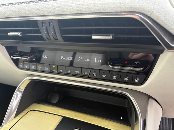Used Mazda CX-80 2025 for sale - 76151388: Photo 33