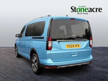 Used Ford Tourneo Connect 2024 for sale - 76742471: Photo