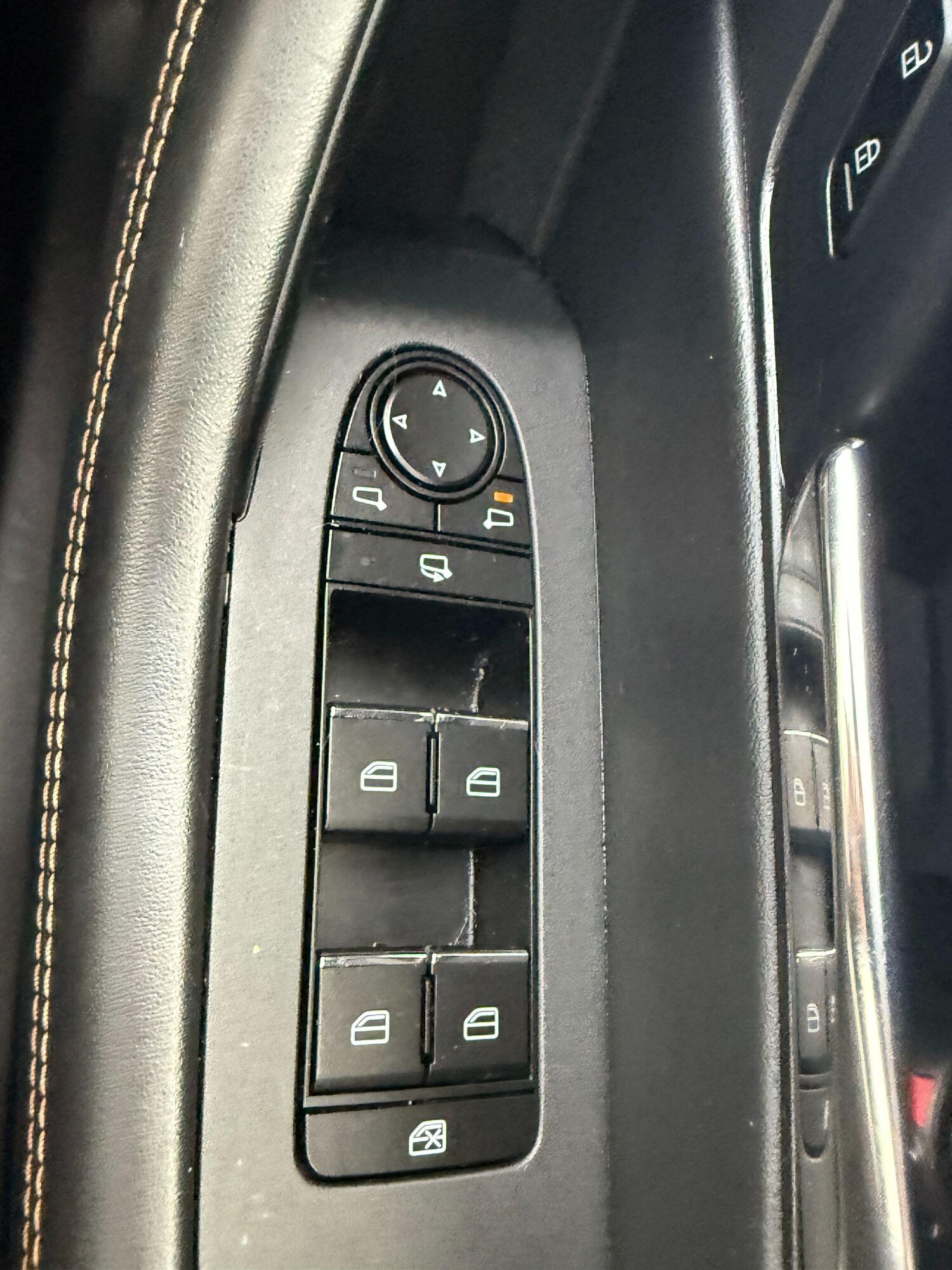 Used Mazda CX-60 2023 for sale - 76360030: Photo 12