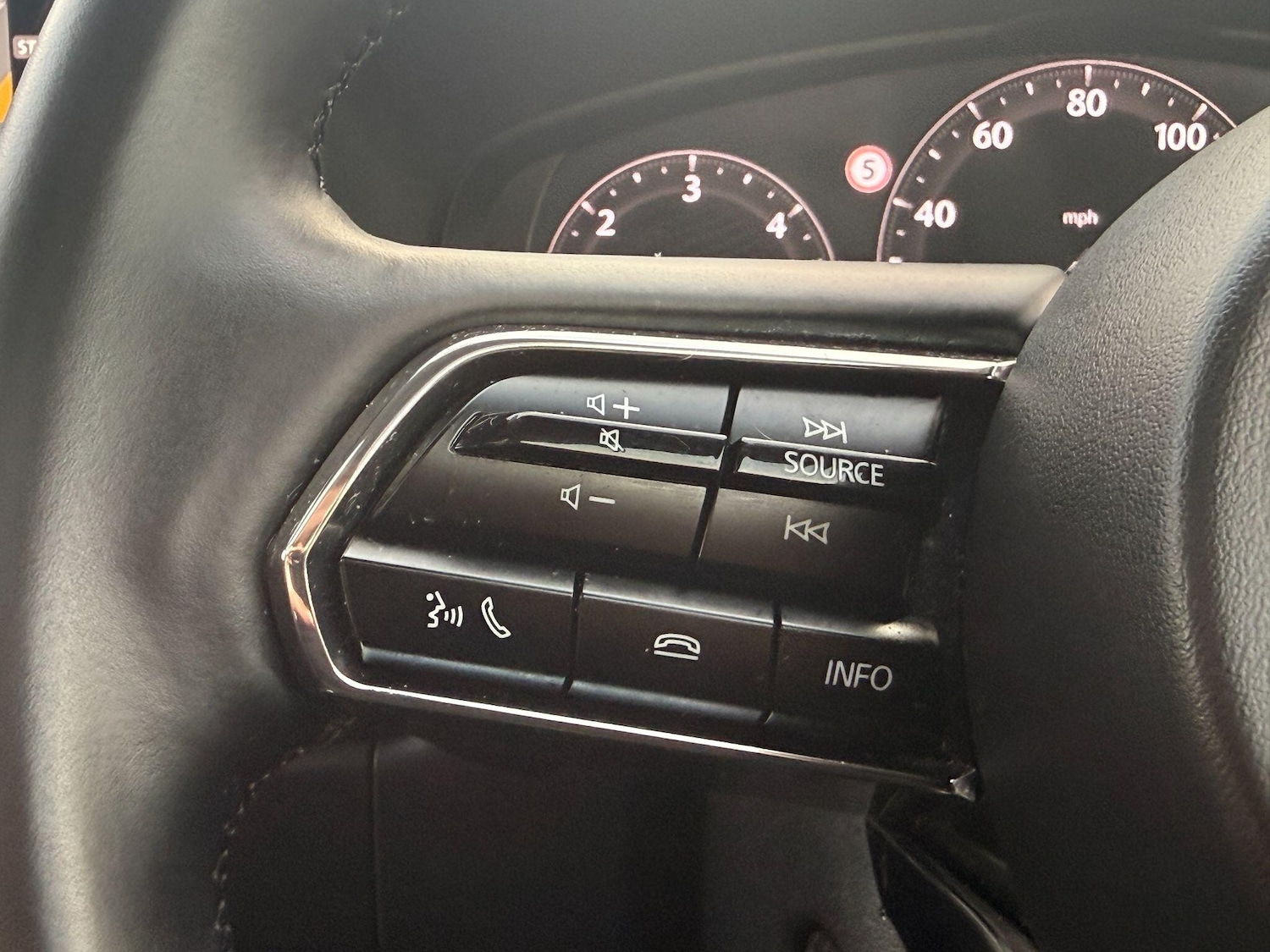 Used Mazda CX-60 2023 for sale - 76360030: Photo 16