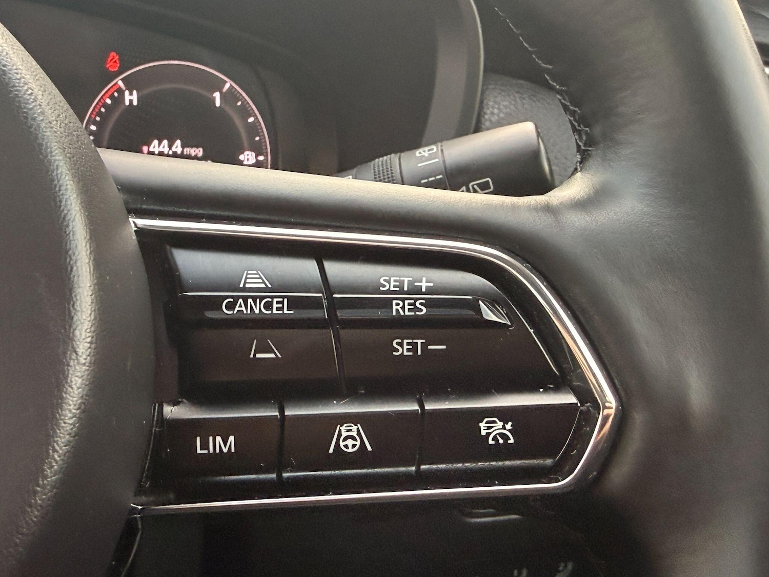 Used Mazda CX-60 2023 for sale - 76360030: Photo 17