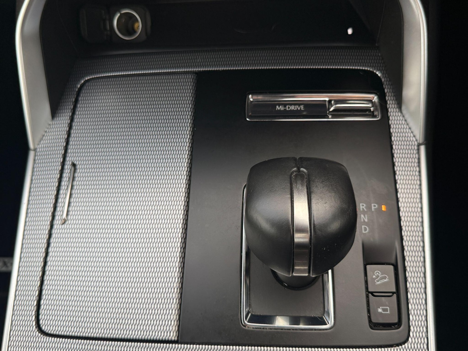 Used Mazda CX-60 2023 for sale - 76360030: Photo 30