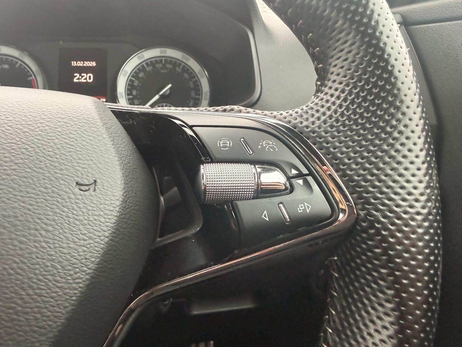 Used Skoda Karoq 2020 for sale - 77574370: Photo 15