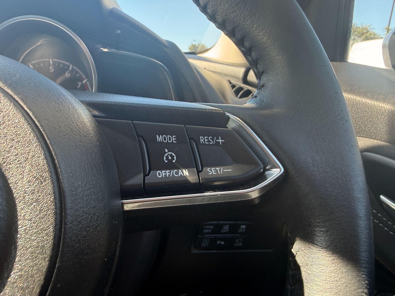 Used Mazda Mazda2 2022 for sale - 76122945: Photo 13