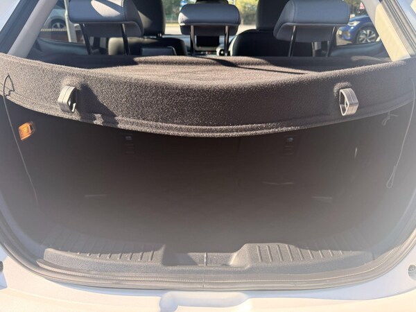 Used Mazda Mazda2 2022 for sale - 76122945: Photo 18