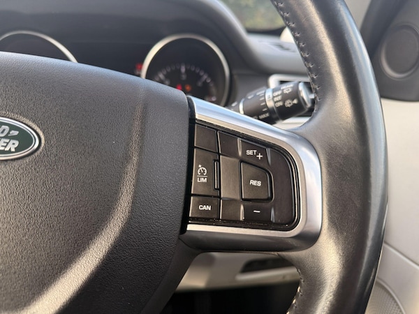 Used Land Rover Discovery Sport 2016 for sale - 76269863: Photo 13