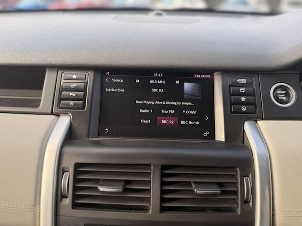 Used Land Rover Discovery Sport 2016 for sale - 76269863: Photo 22