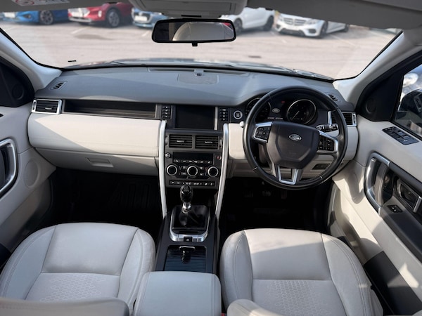 Used Land Rover Discovery Sport 2016 for sale - 76269863: Photo 9