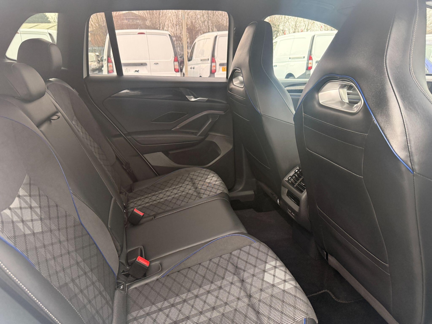 Used Volkswagen Tiguan 2025 for sale - 77255219: Photo 11