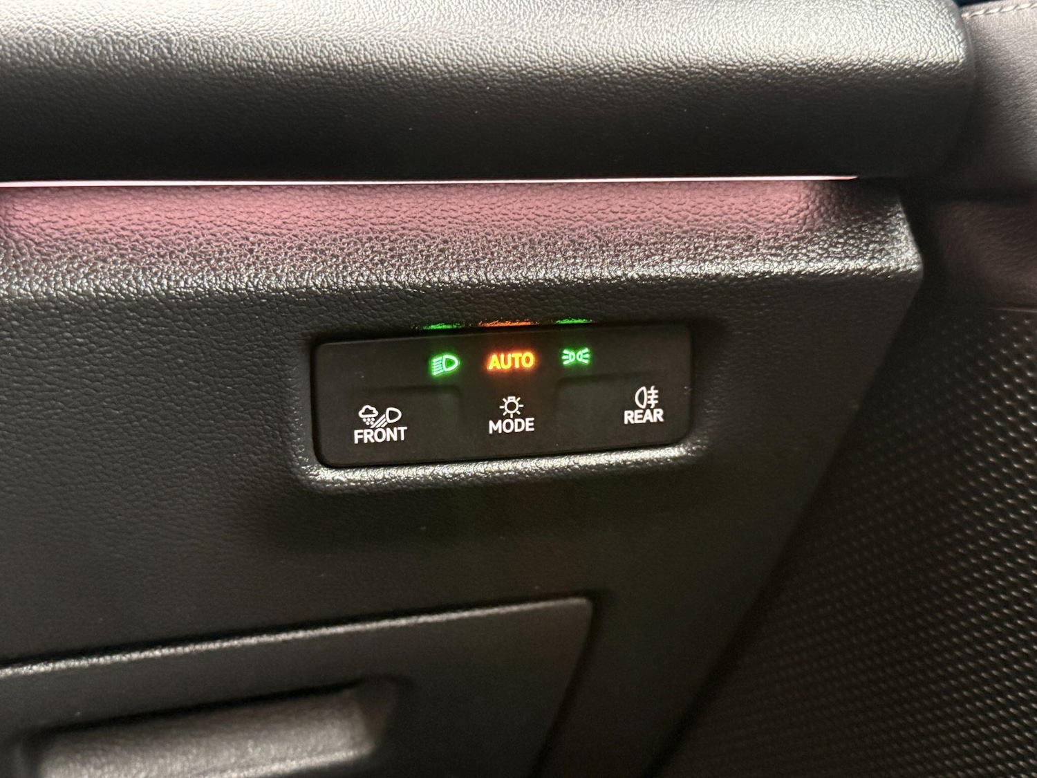 Used Volkswagen Tiguan 2025 for sale - 77255219: Photo 13