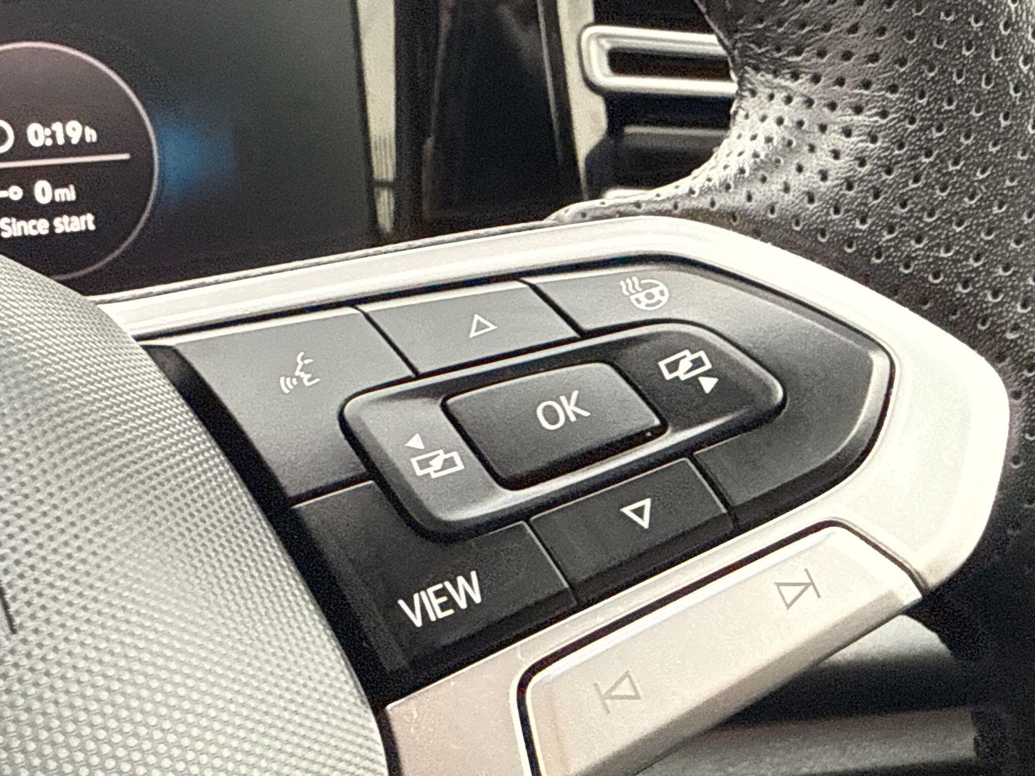 Used Volkswagen Tiguan 2025 for sale - 77255219: Photo 17