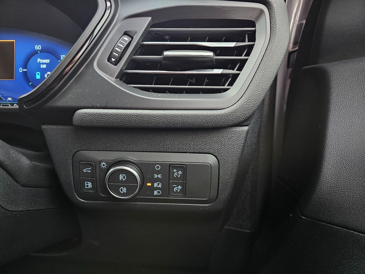 Used Ford Kuga 2024 for sale - 76953555: Photo 24