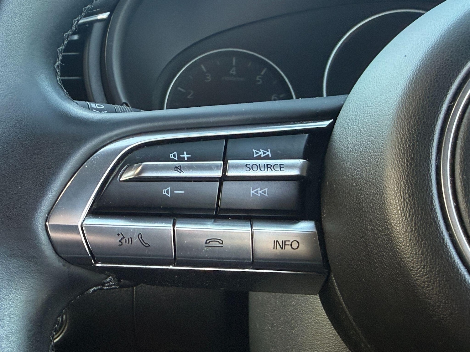 Used Mazda CX-30 2022 for sale - 76336770: Photo 17