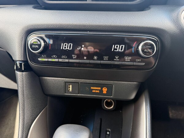 Used Mazda Mazda2 HYBRID 2023 for sale - 76072192: Photo 21