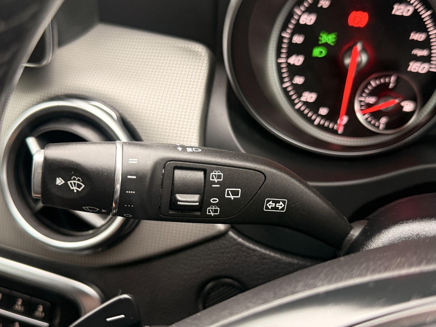 Used Mercedes-Benz GLA 2019 for sale - 76573038: Photo 20