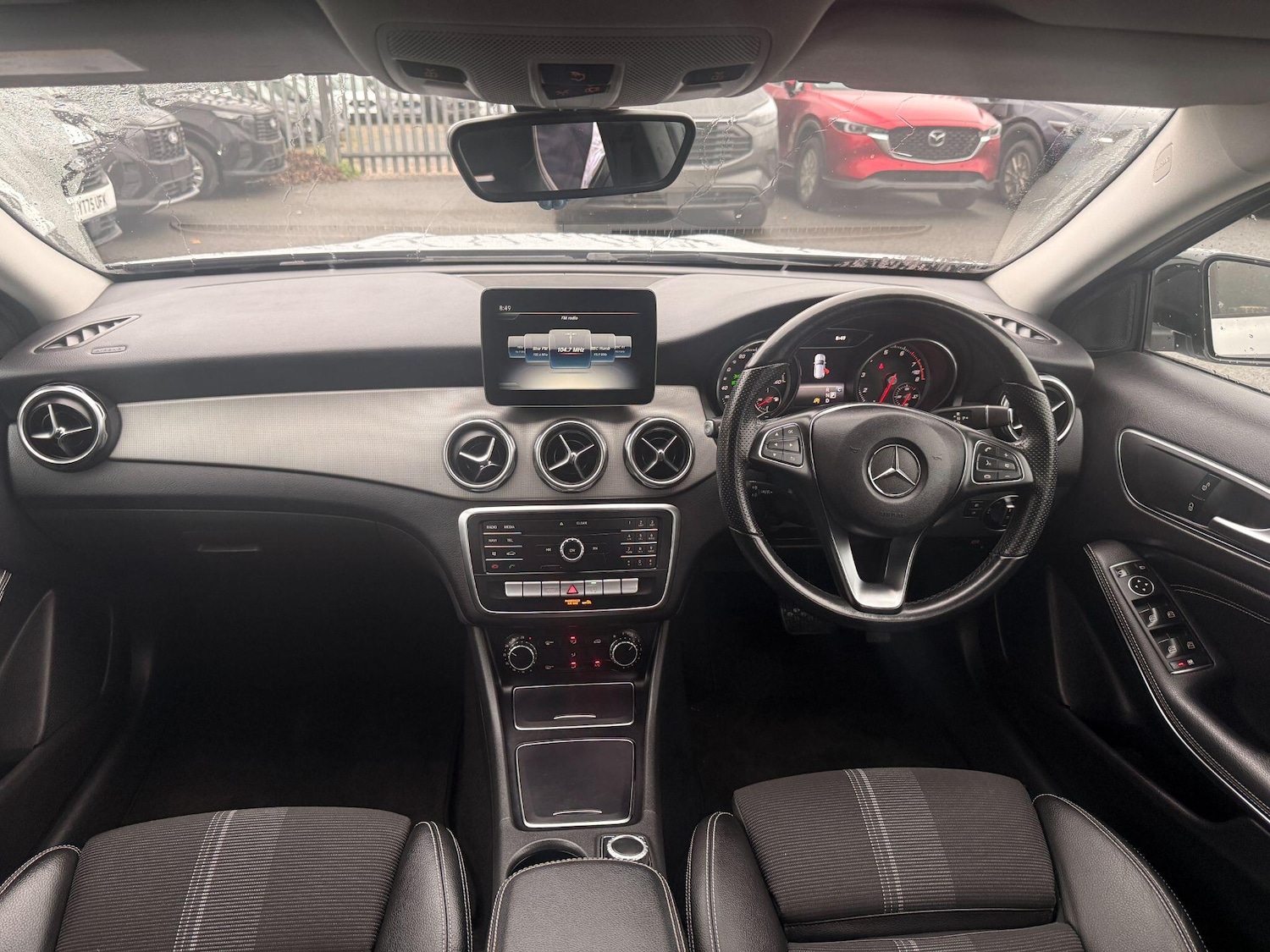 Used Mercedes-Benz GLA 2019 for sale - 76573038: Photo 9