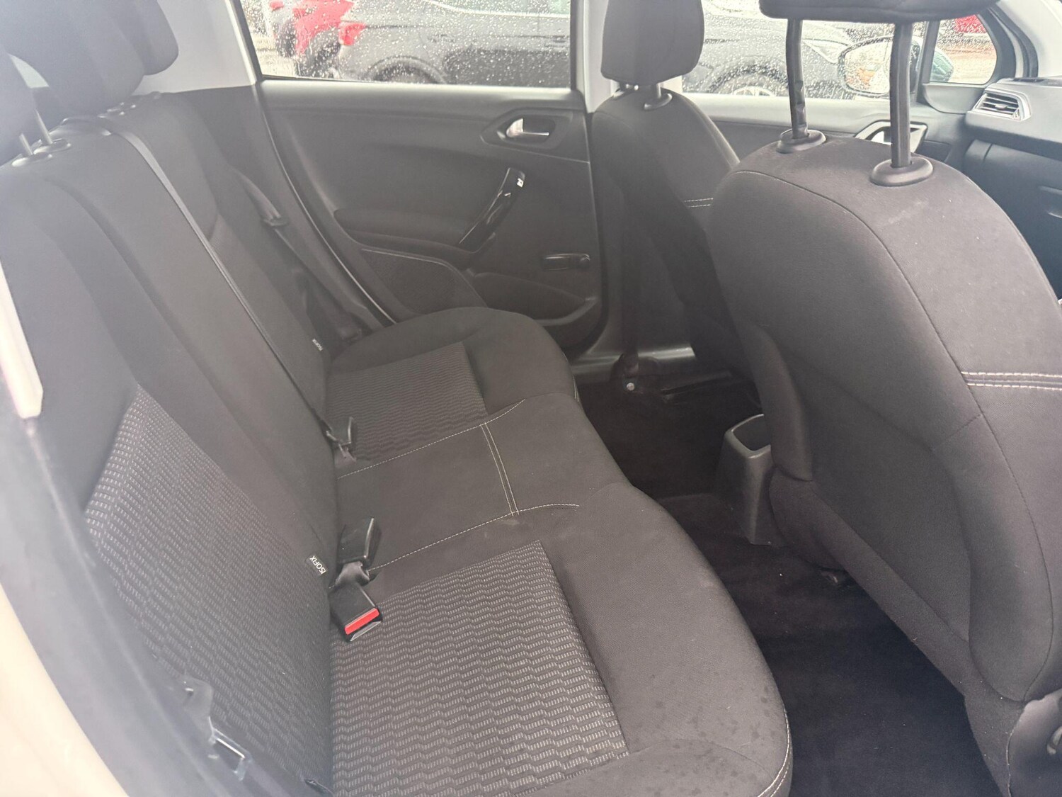 Used Peugeot 208 2015 for sale - 77315205: Photo 12