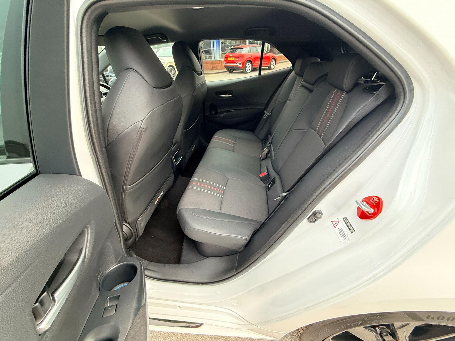 Used Toyota Corolla for sale - 77768761: Photo 10