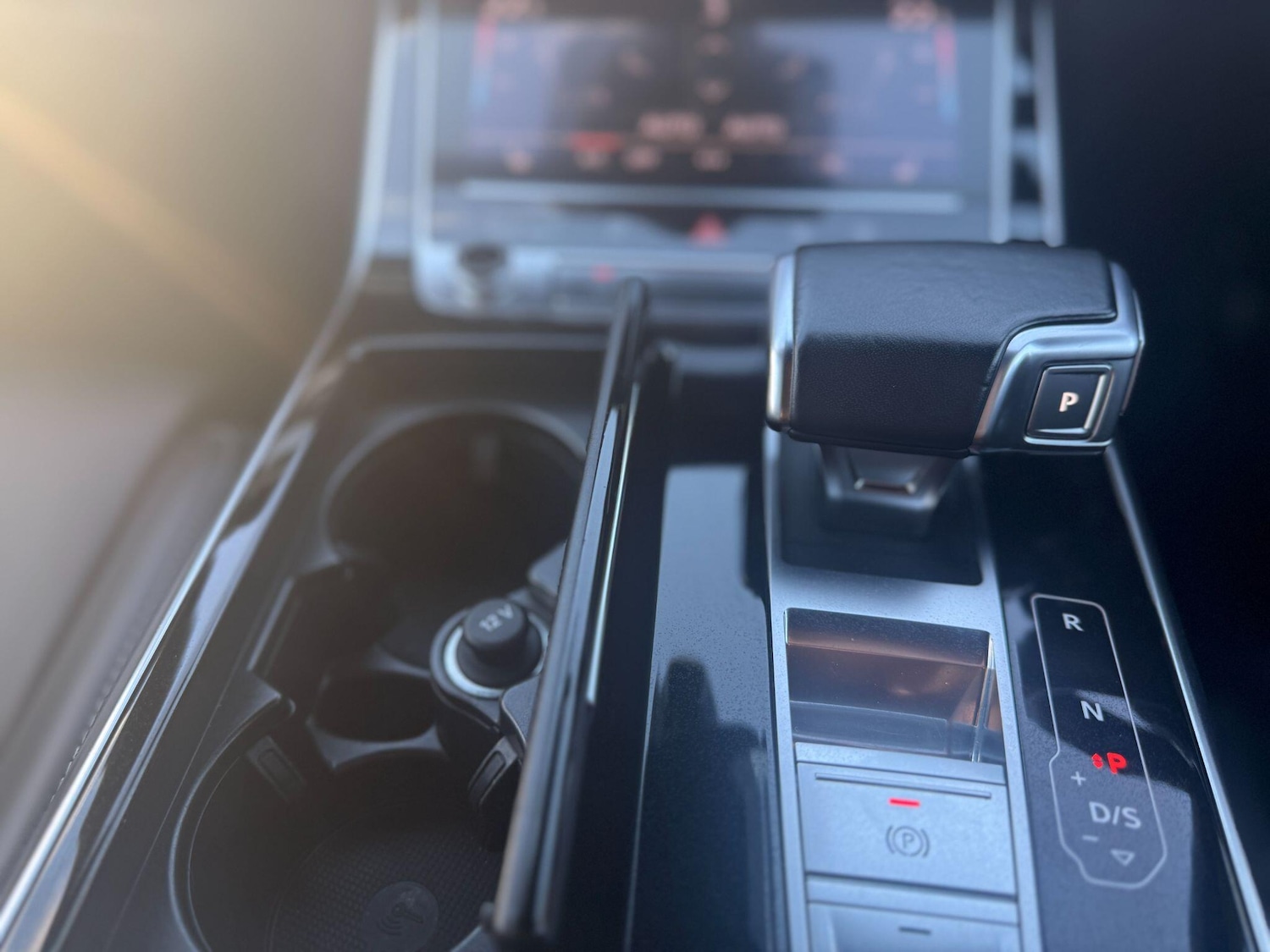 Used Audi Q8 2021 for sale - 76441204: Photo 26