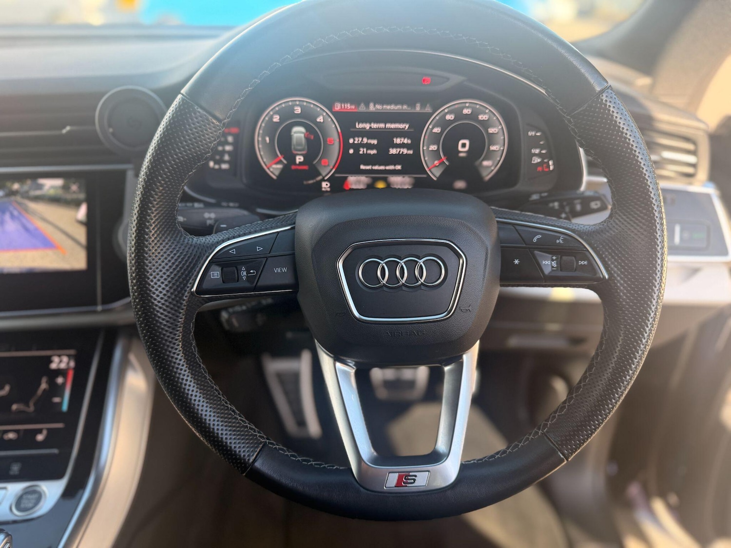 Used Audi Q8 2021 for sale - 76441204: Photo 34