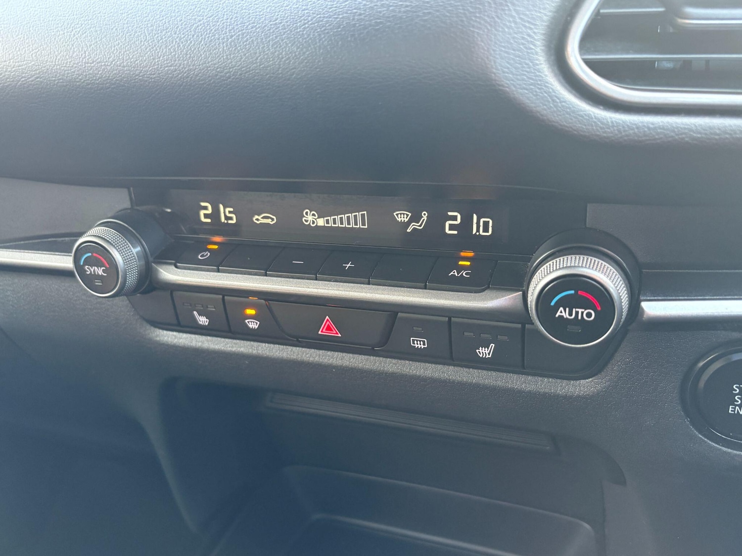 Used Mazda CX-30 2022 for sale - 76688687: Photo 20