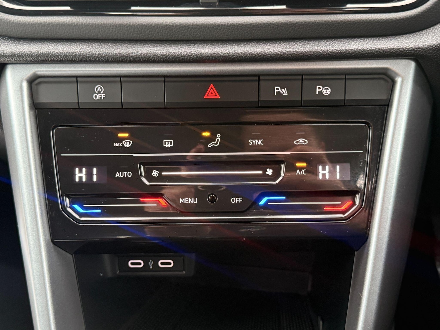 Used Volkswagen T-Roc 2022 for sale - 78072213: Photo 26