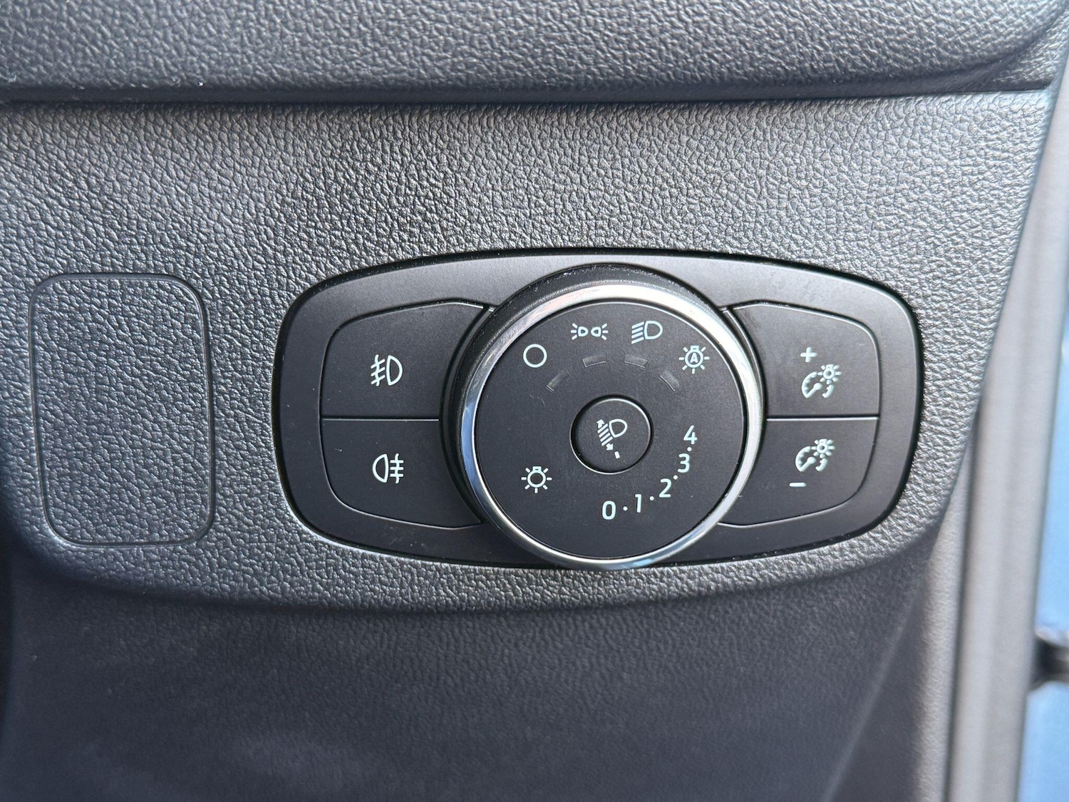 Used Ford Focus 2023 for sale - 77191466: Photo 12