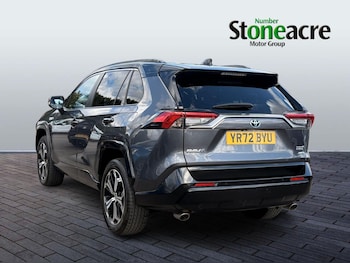 Used Toyota RAV4 2022 for sale - 76002317: Photo 4