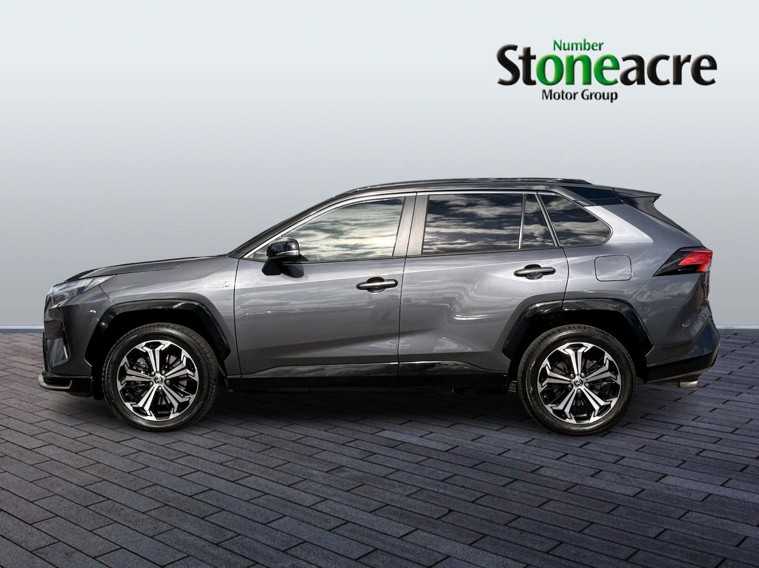 Used Toyota RAV4 2022 for sale - 76002317: Photo 5