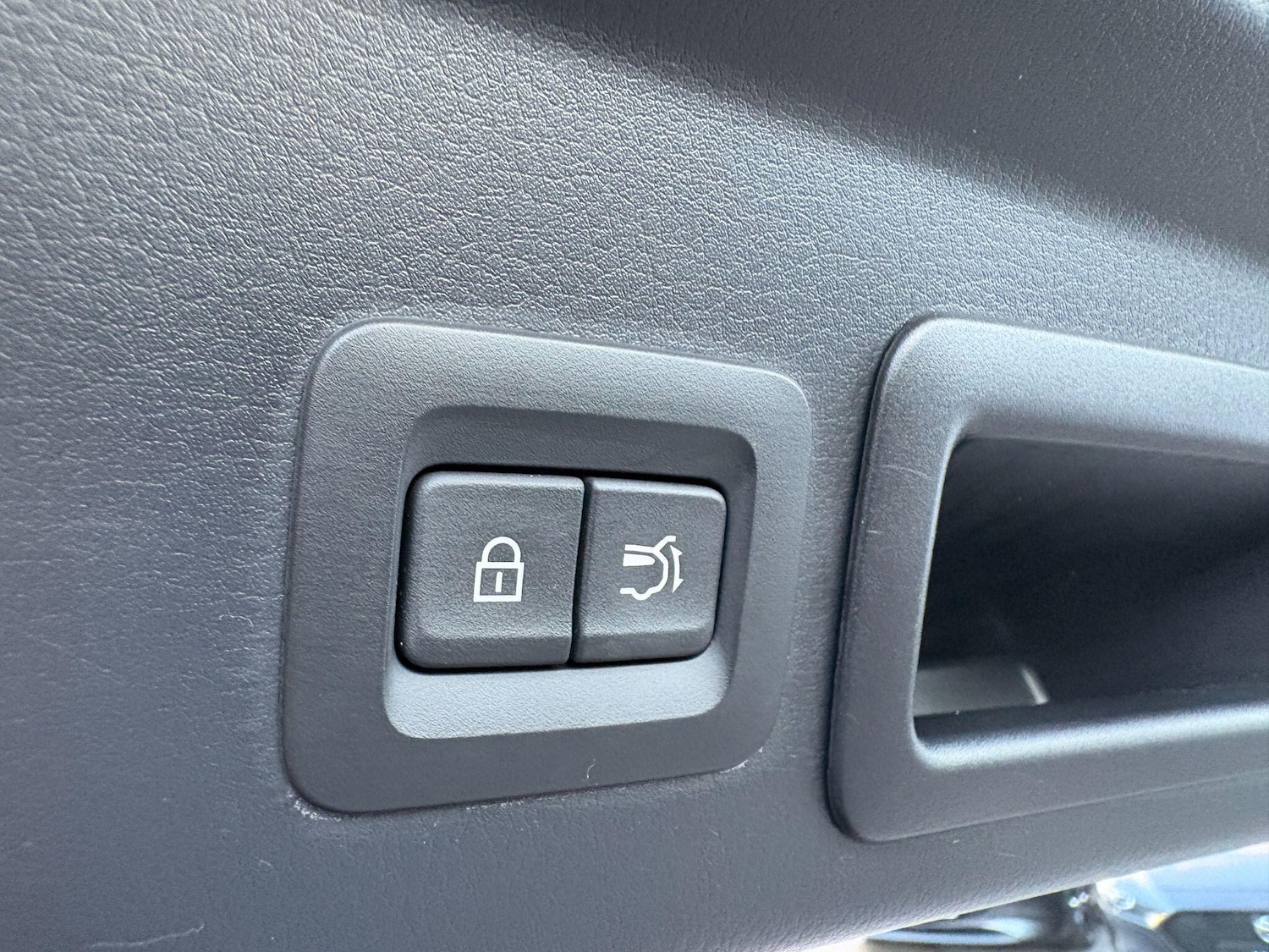 Used Mazda CX-30 2023 for sale - 76913592: Photo 12