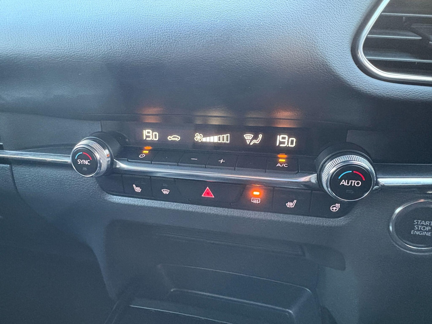 Used Mazda CX-30 2023 for sale - 76913592: Photo 24