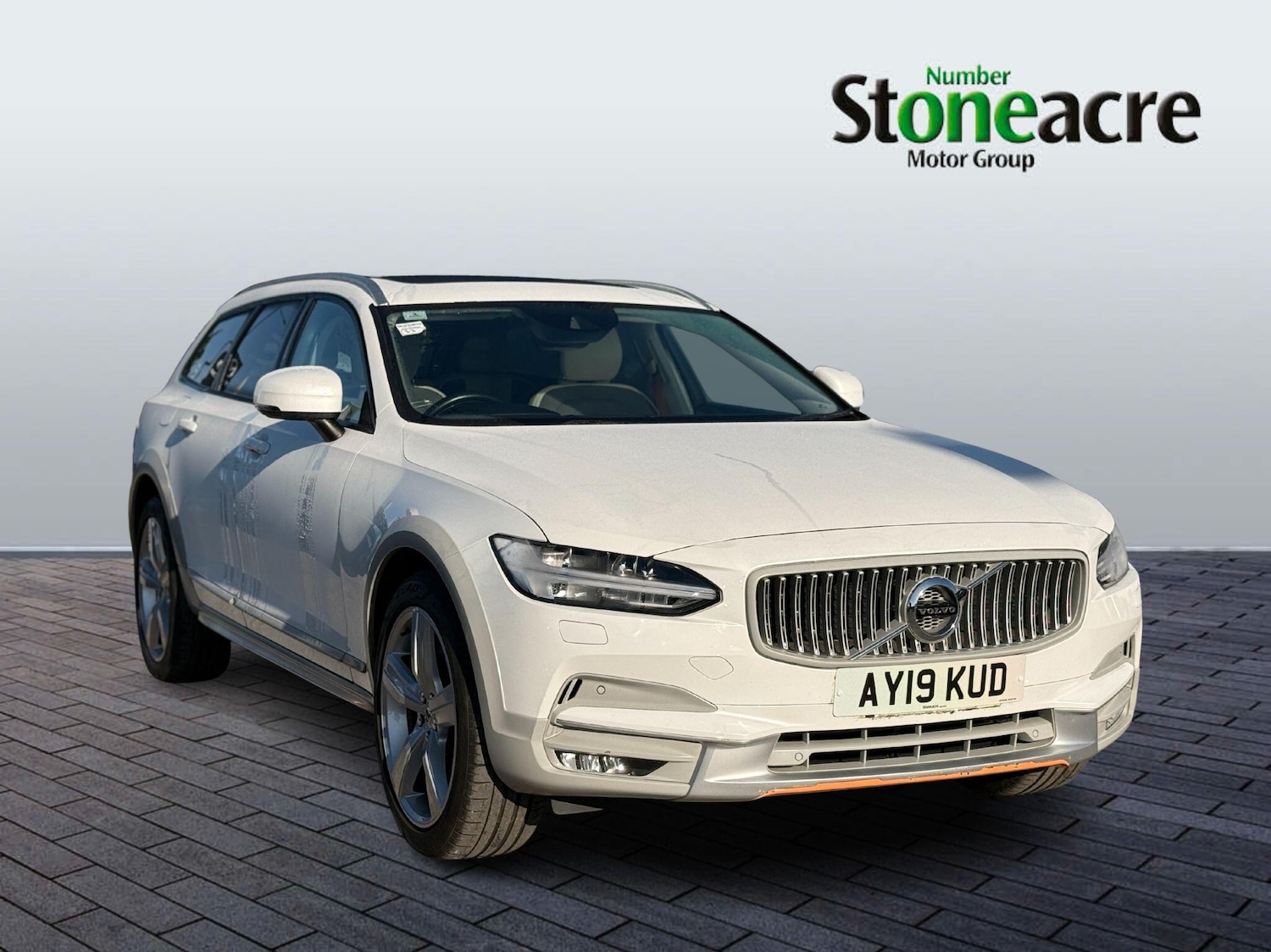 Used Volvo V90 2019 for sale - 76024803: Photo 1