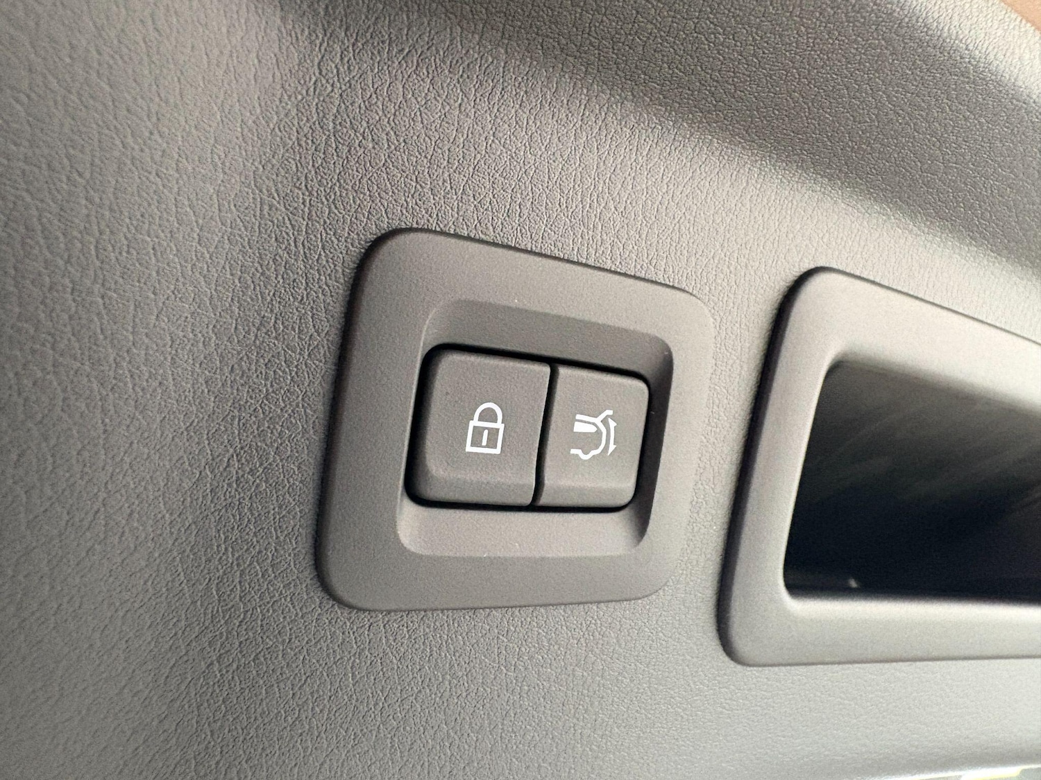 Used Mazda CX-80 2025 for sale - 77067116: Photo 26