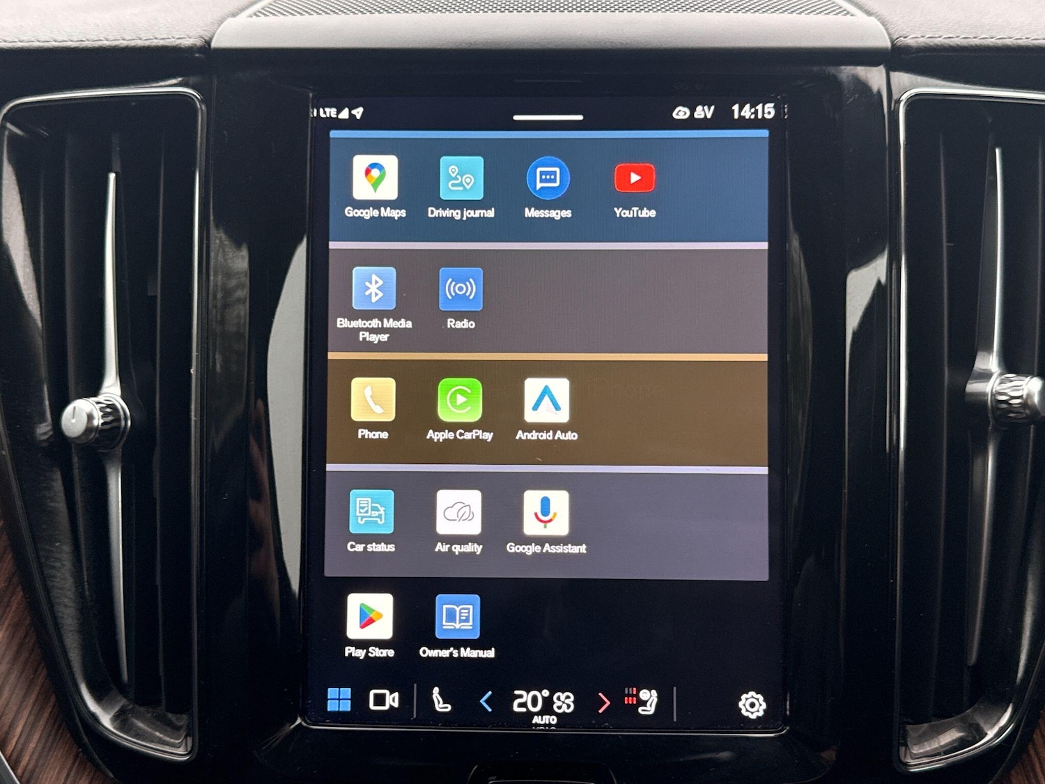 Used Volvo XC60 2023 for sale - 77253882: Photo 27